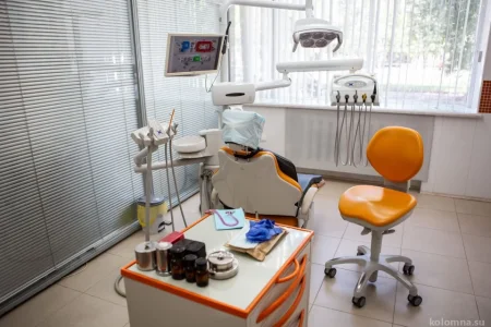 Стоматологический центр Жемчуг на проспекте Кирова фото 1