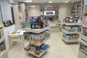 Магазин настольных игр Hobby Games на проспекте Кирова фото 2